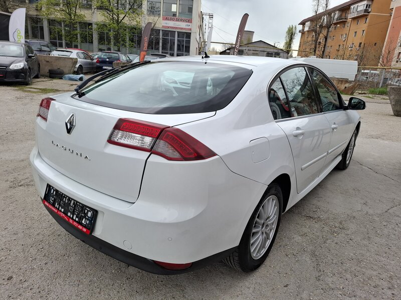 Renault Laguna