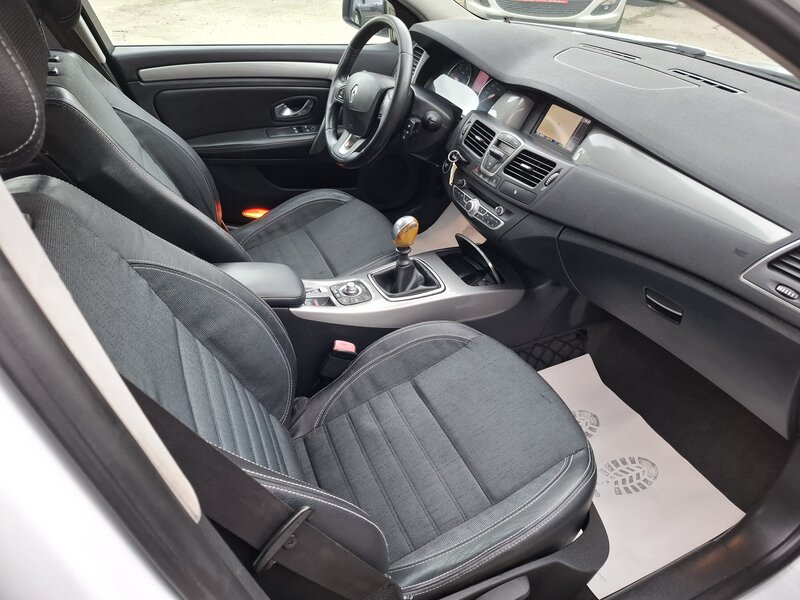 Renault Laguna
